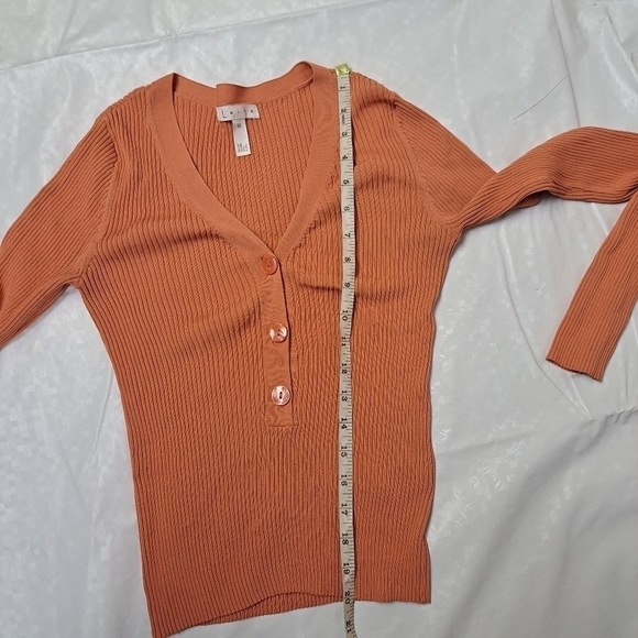 LEITH Ribbed Sweater - Picture 9 of 9